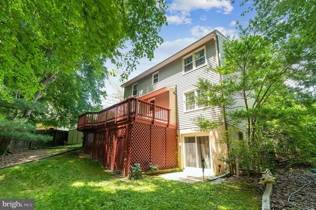 Building Photo - 4283 Country Squire Ln