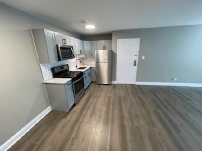 Building Photo - 1 N Dryden Pl