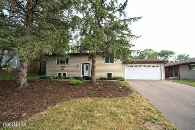 Primary Photo - 3 br, 2 bath House - 177 R Highwood Drive