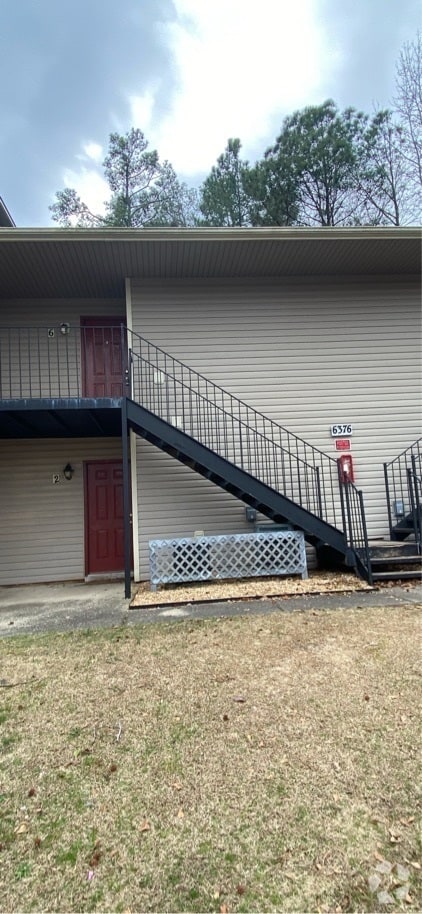 Building Photo - 6376 Applecross Ave