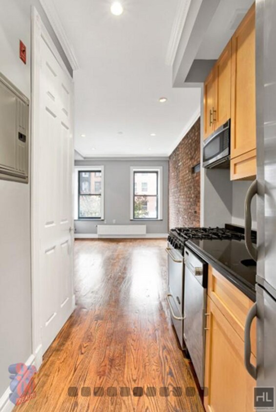 Foto del edificio - E 13TH ST.