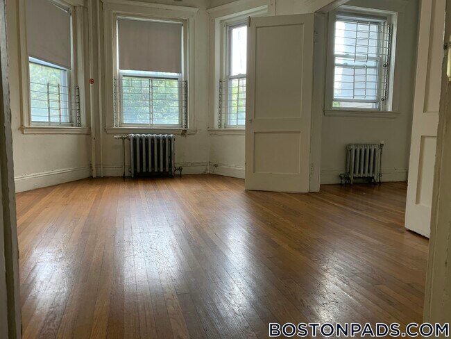 Foto del edificio - 1171 Boylston St