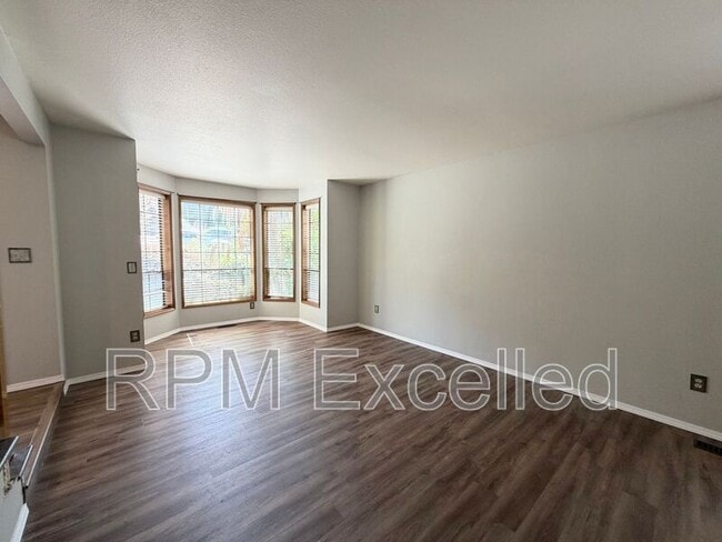 Foto del edificio - 4925 Mill Pond Dr SE