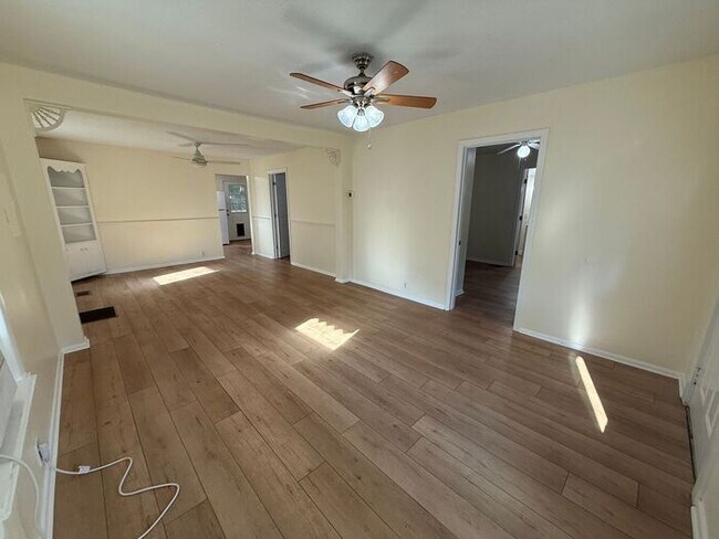 Foto del edificio - Pensacola - 32503 - 2 bedroom, 2 bathroom