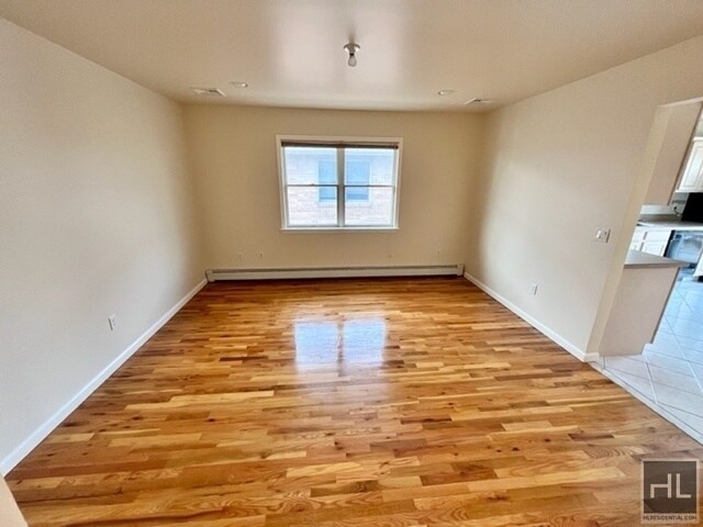 Building Photo - 1078 midland ave bronxville ny 10708