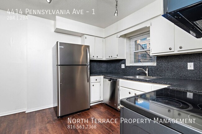 Building Photo - Modern 2BR w/ Charming Kitchen, Pool, On t...