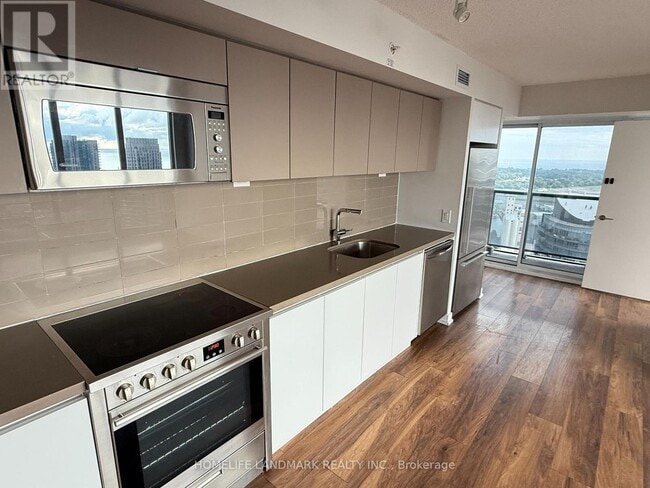 Building Photo - 85 Queens Wharf Rd