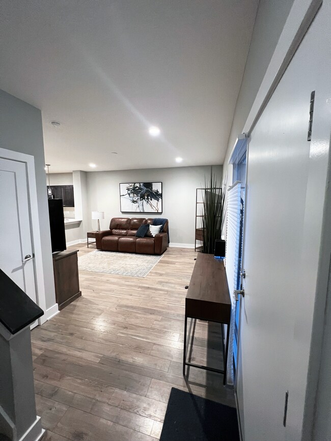 Foto del edificio - 465 SW 12th St