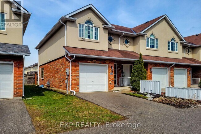 Photo du bâtiment - 20 McConkey Crescent