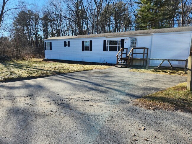 Building Photo - 34 Butterfield Rd
