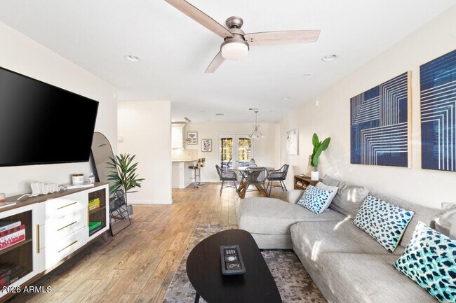 Foto del edificio - 1716 W Berridge Ln