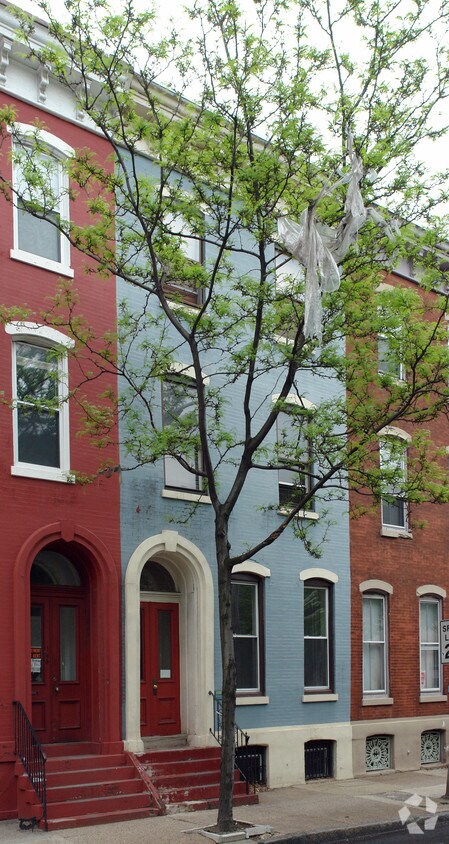 Building Photo - 143 N 21st St
