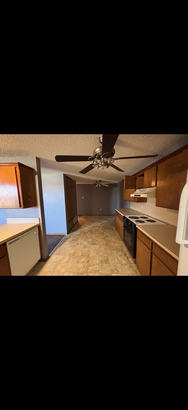 Foto del edificio - 2508 NE Dearborn Ave