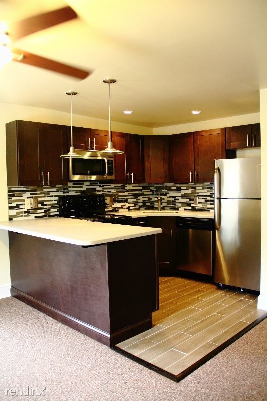 Primary Photo - 2 br, 1 bath Apartment - 131 New St B Unit B
