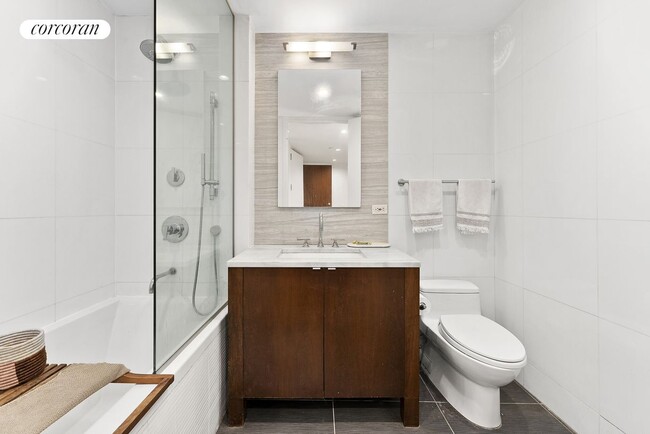Building Photo - 117 W 123rd St
