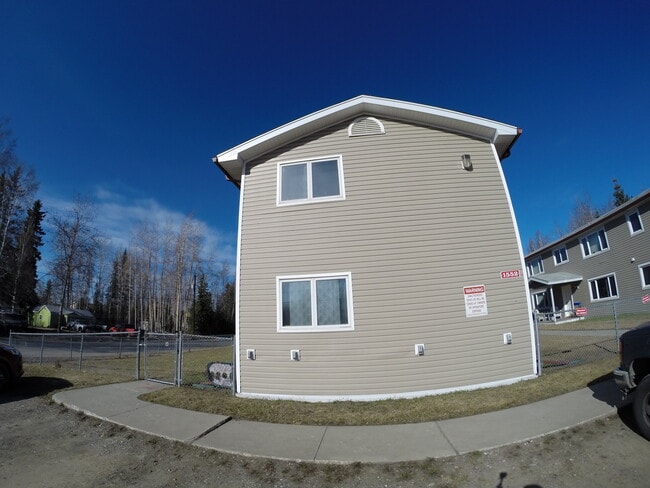 Building Photo - 1552 Turner St
