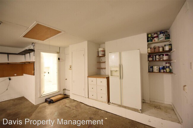 Building Photo - 5 br, 3 bath House - 3637 NORTHAVEN RD.