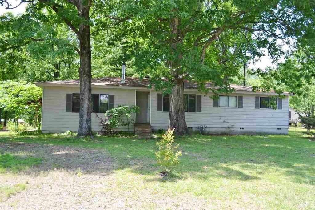 Foto principal - 15104 Vimy Ridge Rd