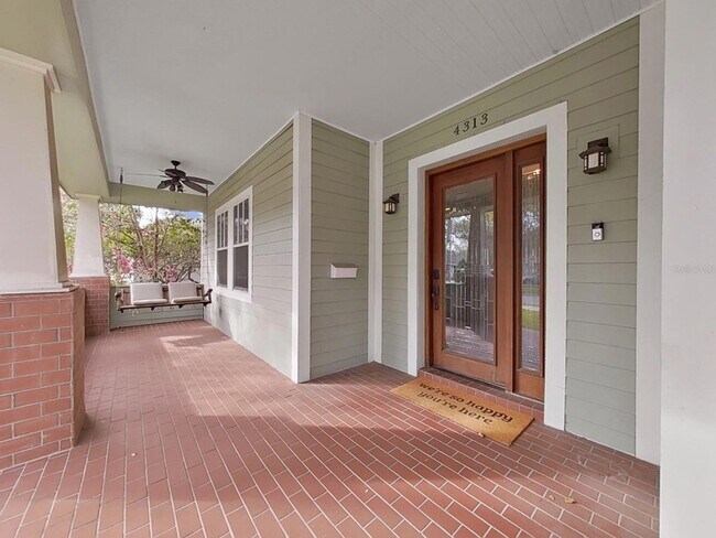 Foto del edificio - 4313 W Granada St