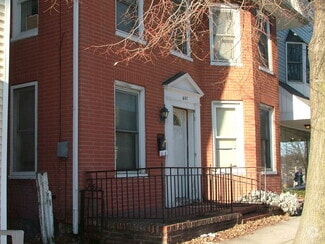 Building Photo - 441 E King St