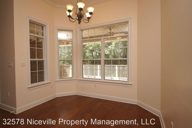 Building Photo - 4 br, 3 bath House - 213 Sweetwater Run