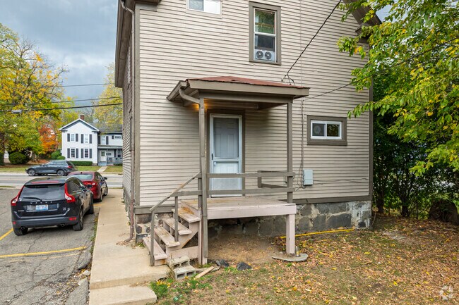 Foto del edificio - 807 S Main St