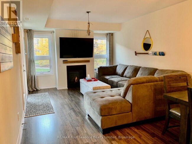 Photo du bâtiment - 4 Cove Ct