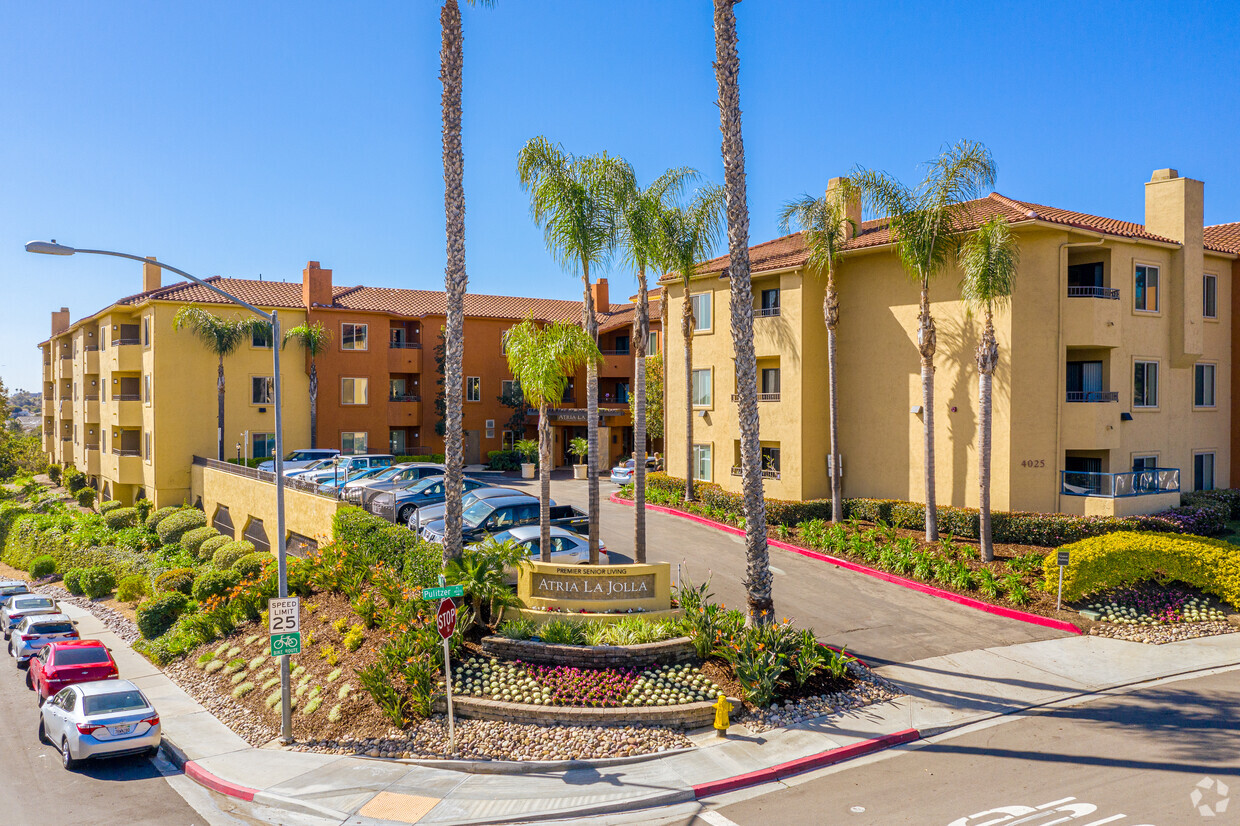 Primary Photo - Atria La Jolla