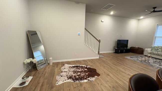 Foto del edificio - 5739 Coulee Ln