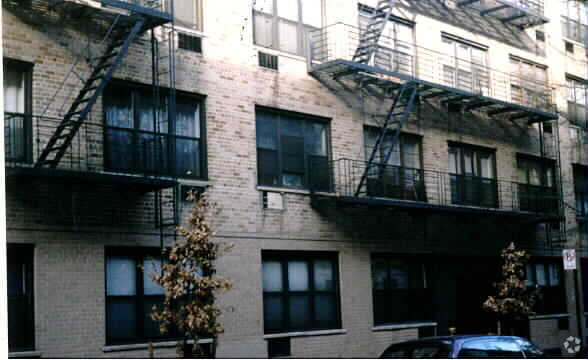 Building Photo - 327-333 E 90th St