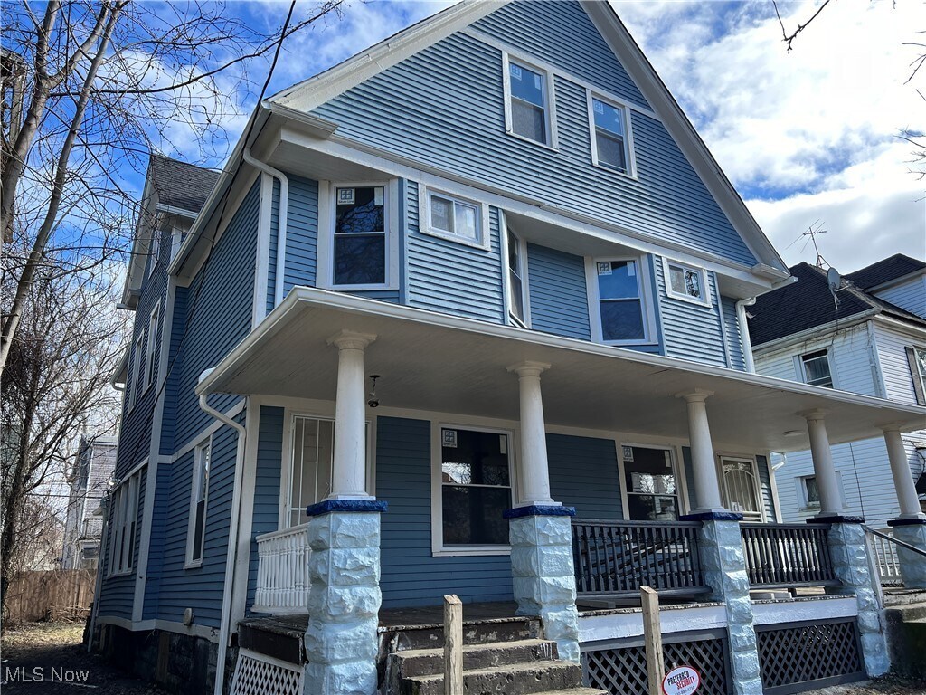 2197 E 80th St Cleveland, OH 44103 – photo 1