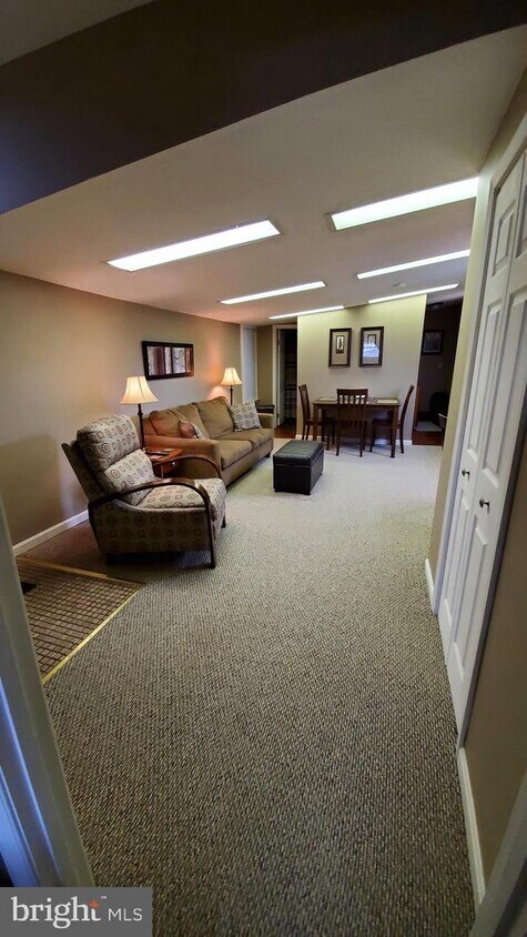 Foto principal - 265 W Patrick St