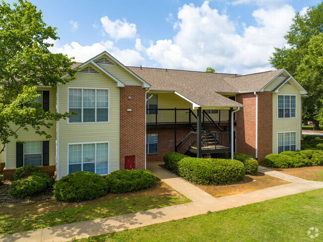 Building Photo - The Groves Lithonia