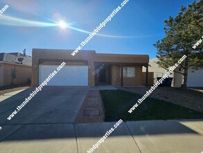 Building Photo - 4109 Ojos Prieto Dr NW