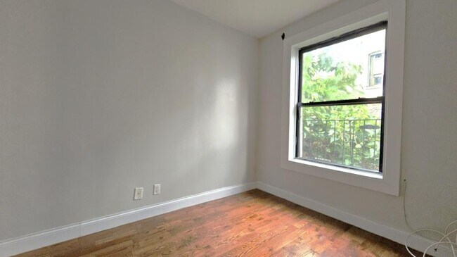 Building Photo - 2 bedroom in NEW YORK NY 10032