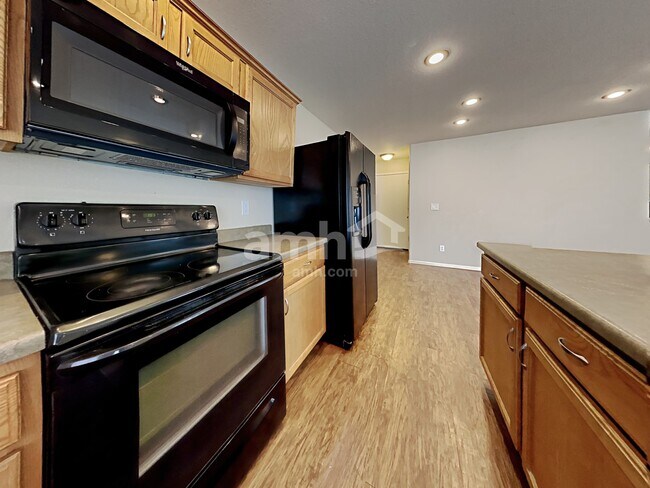 Foto del edificio - 20017 March Dr