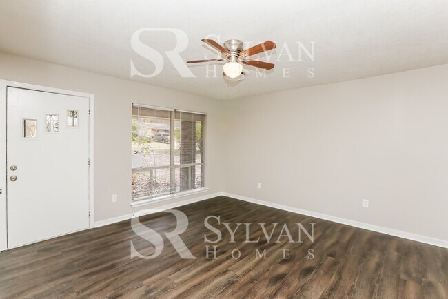 Photo - Where Charm Meets Comfort House