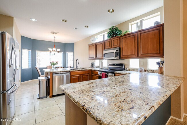 Building Photo - 13701 W Robertson Dr