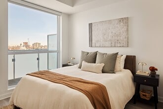 1C Pinehurst - 1 Bedroom - Parkdale Collective
