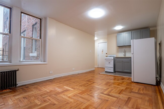 Foto del edificio - 34-58-58 90th St