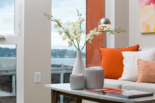 Foto del edificio - 219 1st Ave N