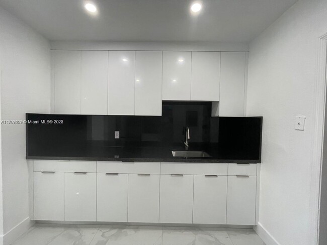 Foto del edificio - 7400 SW 39th St