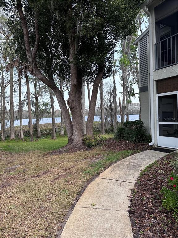 Building Photo - 801 Northlake Dr