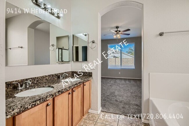 Building Photo - 6 WEEKS FREE RENT IF MOVED IN BY 3/15! Ama...