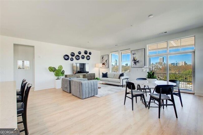 Foto del edificio - 675 Drewry St NE