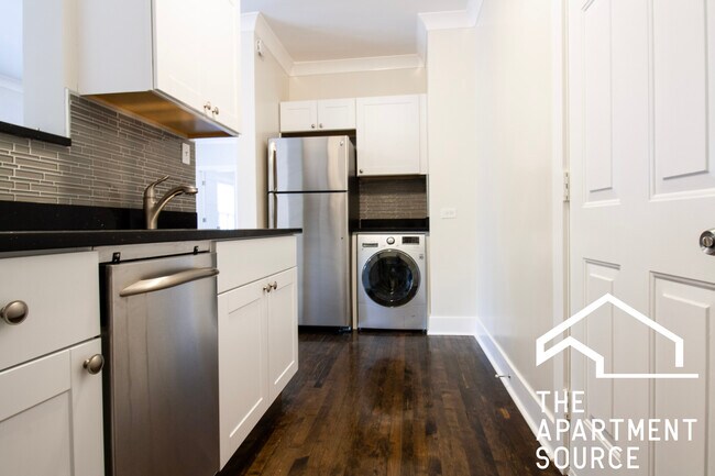 Foto del edificio - 732 W Roscoe St