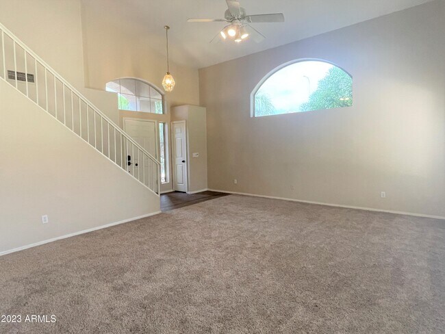 Foto del edificio - 1208 West Swan Drive