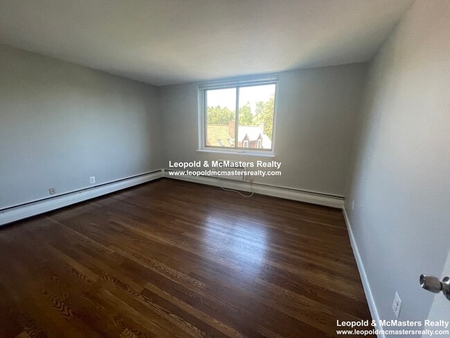 Building Photo - 811 Washington St