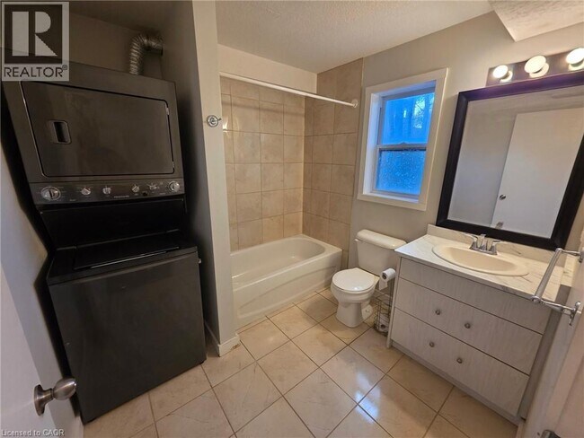 Photo du bâtiment - 48 Martin St