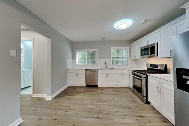 Building Photo - 415 Ridgedale Way